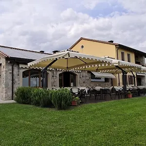  Farm stay Moro Barel Italy