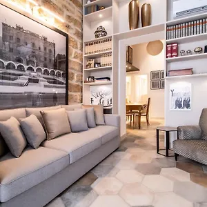  Apartment Zisa Italy
