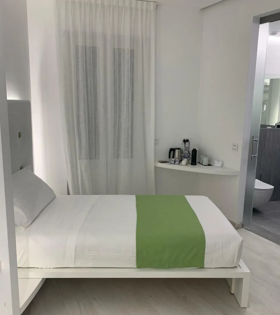 Ahd Rooms Милан Гостевой дом
