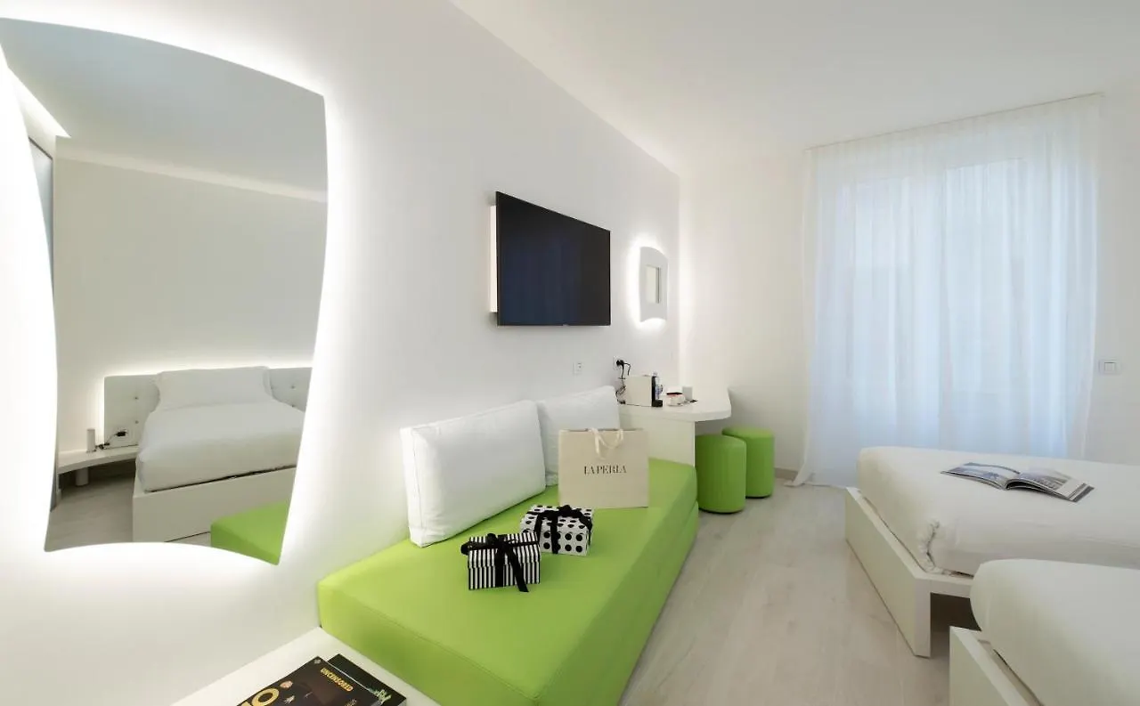 Ahd Rooms Μιλάνο 2*,